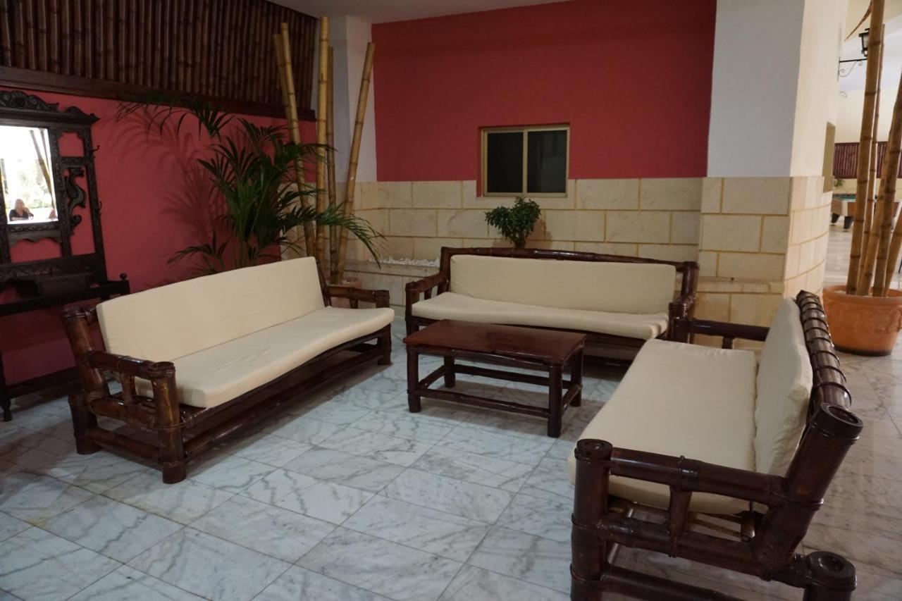 Apartamentos Piramides Playa de las Americas  Exterior photo