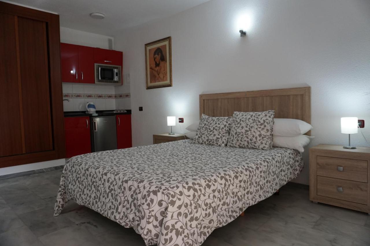 Apartamentos Piramides Playa de las Americas  Exterior photo