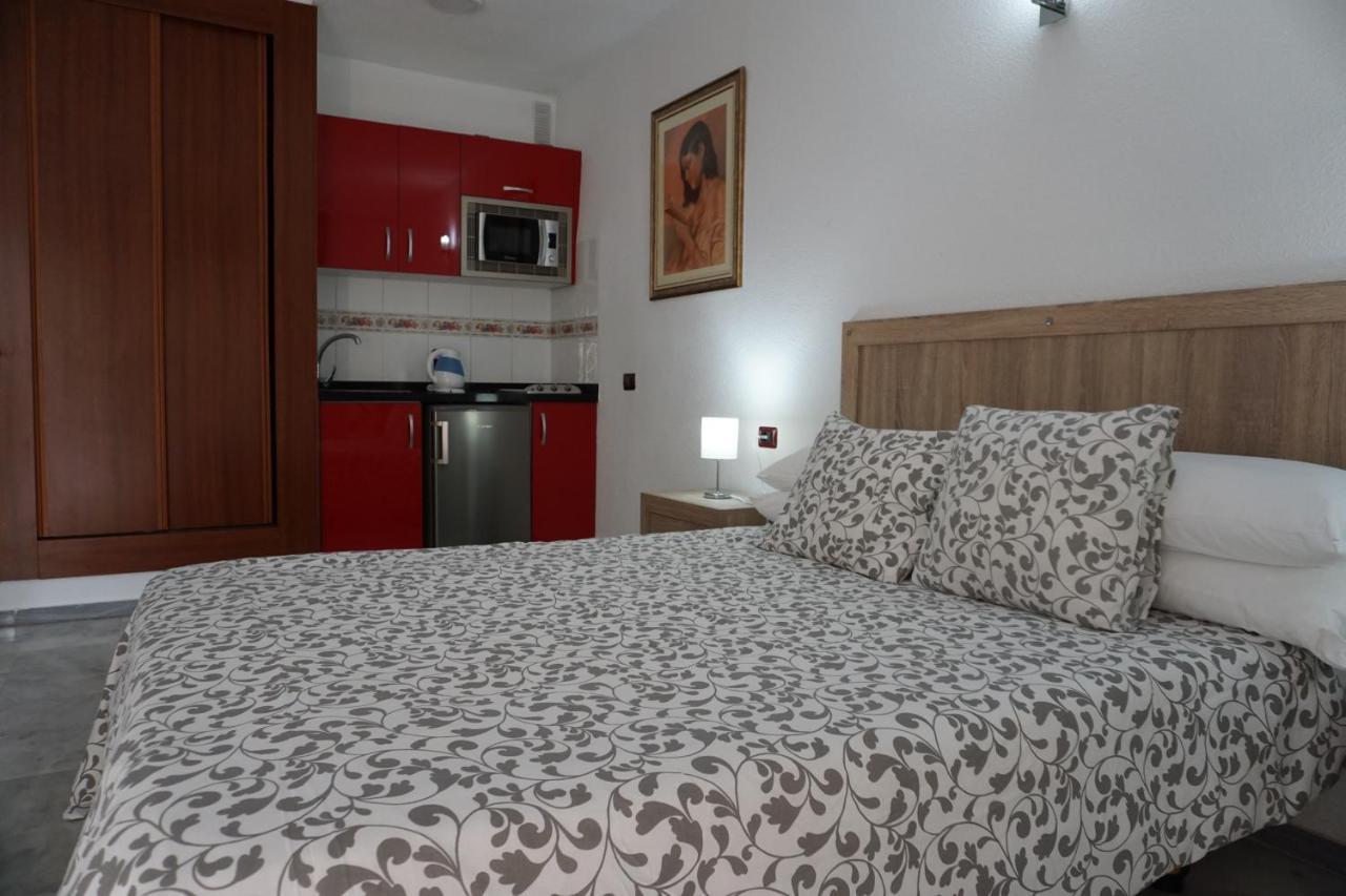 Apartamentos Piramides Playa de las Americas  Exterior photo
